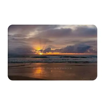 Спокойный Пляж Восходящий Дверной коврик Коврик для ног Домашний Коврик Пляжный Восход Облачный Закат Облачный закат Приморское побережье Вода на побережье